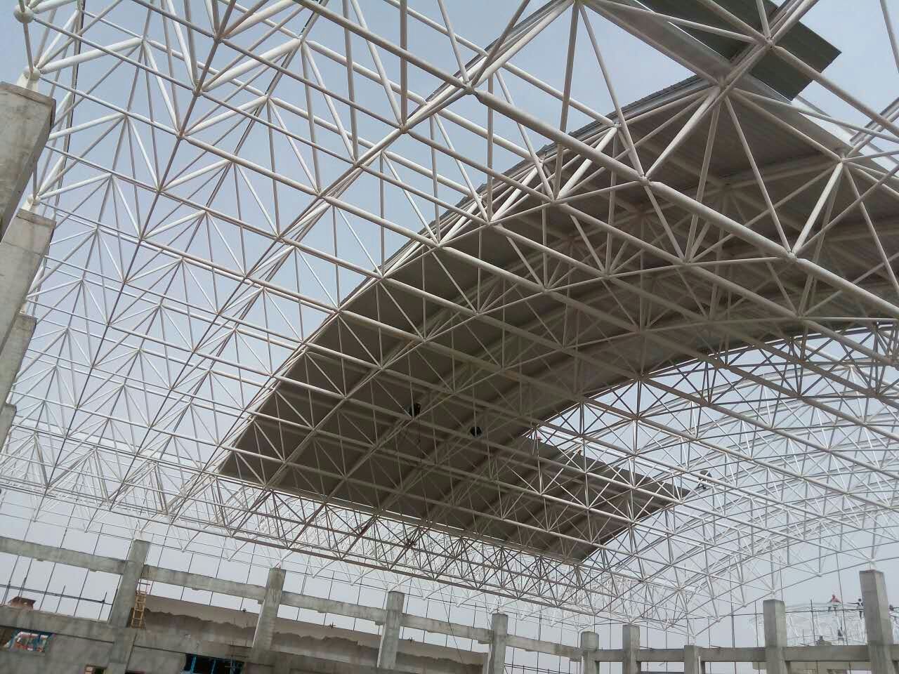 阜新一汽网架